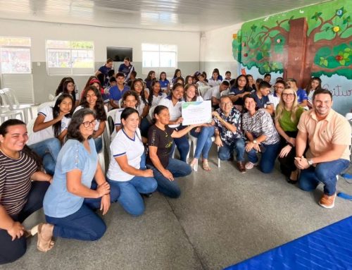 Escola Municipal Artur Reis Recebe Certificação de Escola Amiga do Meio Ambiente