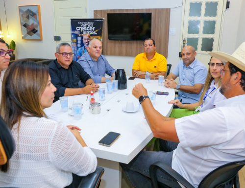 Entrega de adesão de empresas ao Pro-Lagarto reforça parcerias no município