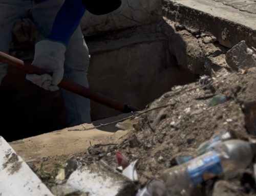 Moradores do bairro Cidade Nova agradecem a chegada do serviço de limpeza de canais